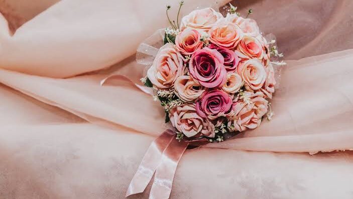 Pink Flowers for Weddings