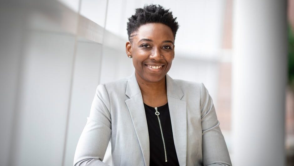 Why a Professional Photo Can Boost Your Personal Brand Instantly