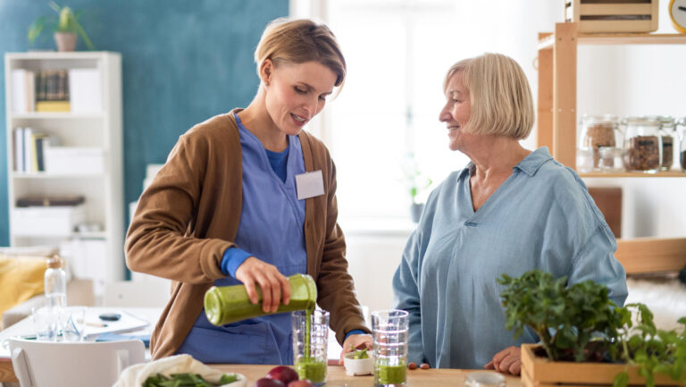 4 Ways to Choose the Right Retirement Living Community for You