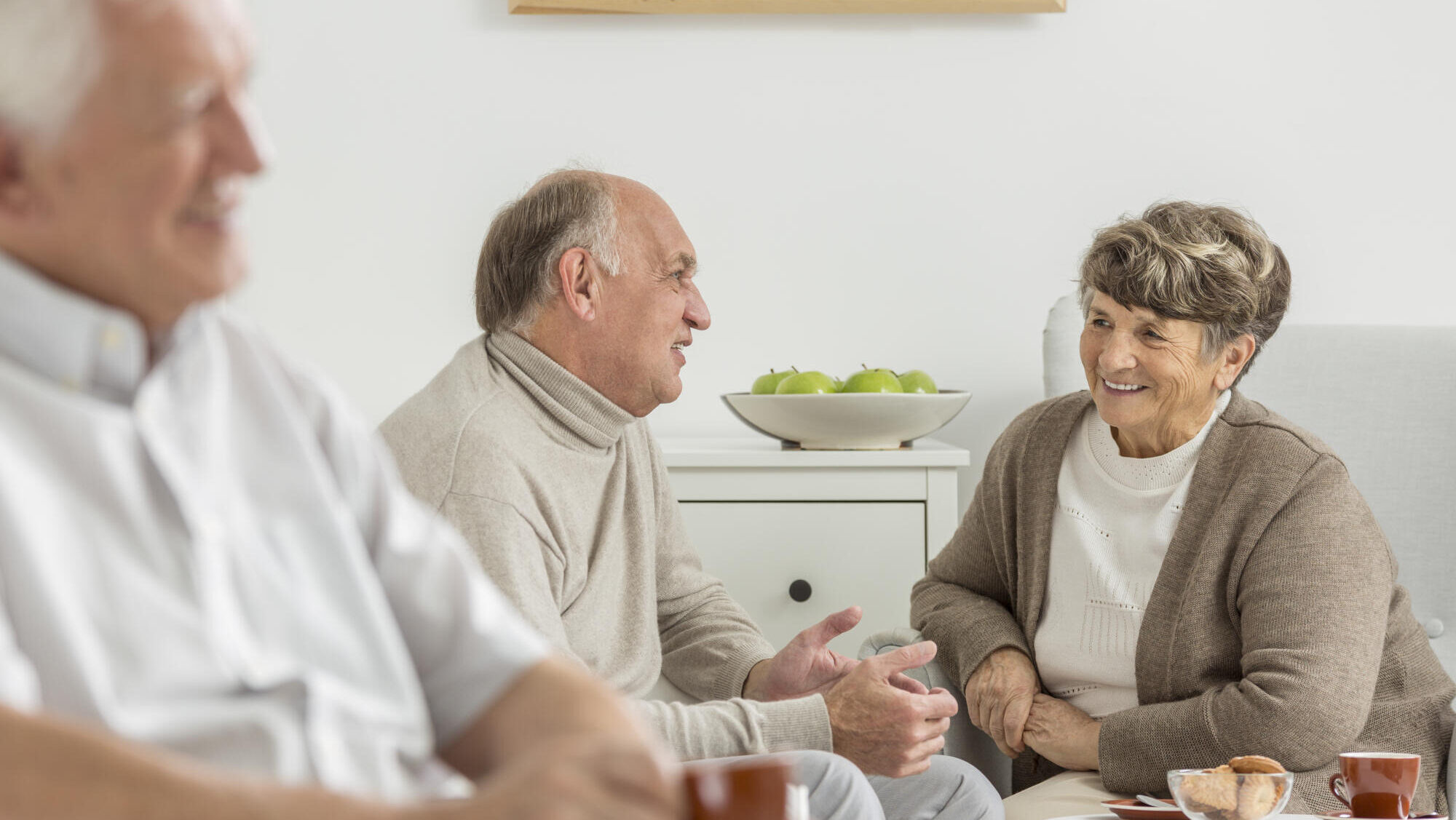 How to Find the Best Senior Care Solutions for Your Loved One