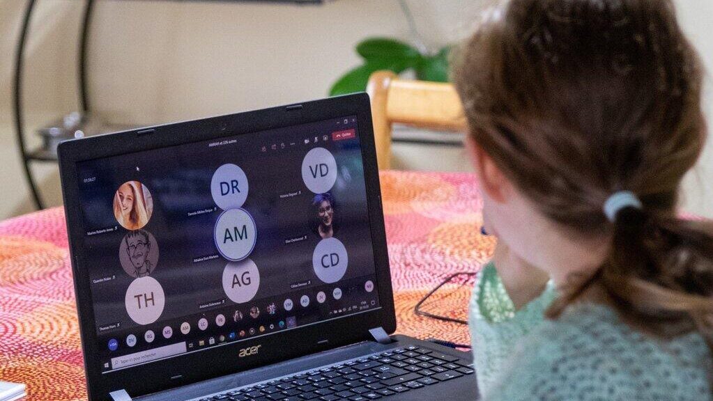 Integrating Virtual Teams in Financial Startups