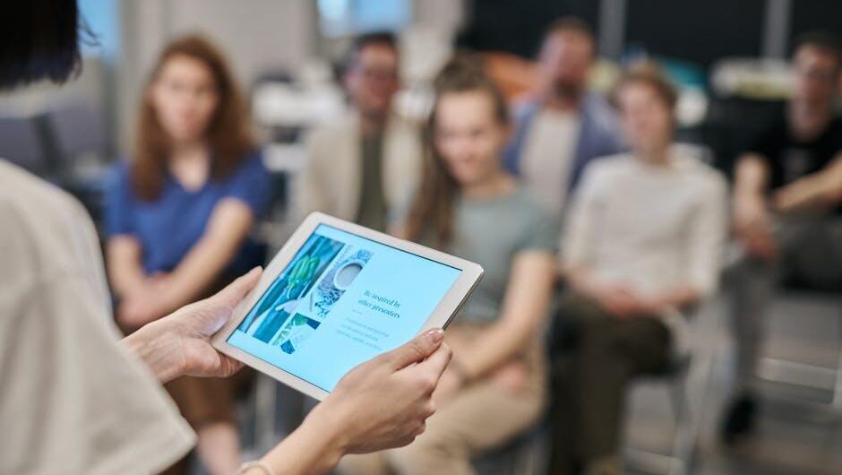 Maximizing the ROI of Business Tablets in Financial Sectors